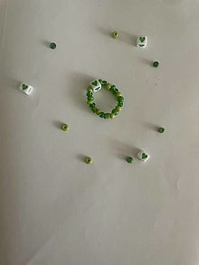 Prstene - Zelený prsteň sl srdiečkom - 16539024_