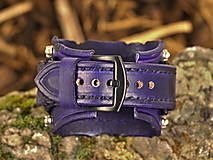 Náramky - Kožený remienok pre apple hodinky fialový s lebkami, gothický apple remienok - 16542322_