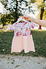 Oblečenie na dojčenie - Mušelínové šaty – MAMA a DCÉRA - ružové pivonky - 16539829_