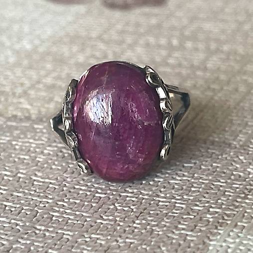 Natural Ruby Filigree AG925 Silver Ring  / Strieborný prsteň s rubínom E033