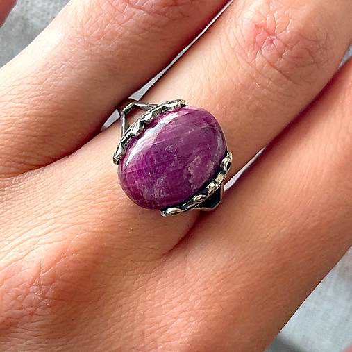 Natural Ruby Filigree AG925 Silver Ring  / Strieborný prsteň s rubínom E033