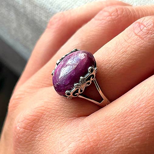 Natural Ruby Filigree AG925 Silver Ring  / Strieborný prsteň s rubínom E033