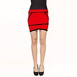 Sukne - Červeno - čierna geometrická sukňa - 16546386_