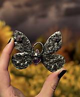 Náhrdelníky - Motýľ s ametystom - 16550714_