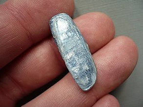 Minerály - Troml. - kyanit (disten) 29 mm, č.1396w - 16552681_
