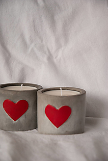Sviečky - • zamilovaný pár sójových sviečok • - 16556680_