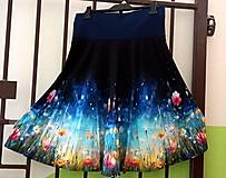 Sukne - Půlkolová sukně - luční kvítí na tmavě modré S - XXL - 16560864_