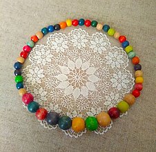 Náhrdelníky - Drevený náhrdelník farebný - 16561081_