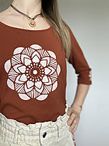 Topy, tričká, tielka - Ručne maľované tričko - Mandala - 16559376_