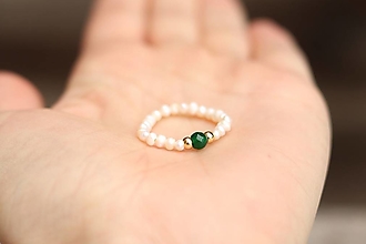Prstene - Perlový prsteň - mini (Zelený jadeit) - 16560411_