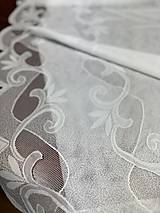 Úžitkový textil - Žakárová záclona v metráži v bielom - 16561009_