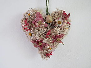 Dekorácie - Mini kvetinové srdce ''Lucy'' - 16564444_