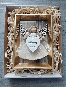 Dekorácie - Macrame anjel v rámiku pre mamičku - 16563016_