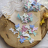 Papiernictvo - Konfety z ručného papiera - Mini motýľ - 16563253_