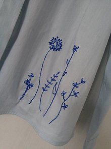 Blúzky a košele - M - ako modrá (ručne vyšívaná košeľa) - 16565801_