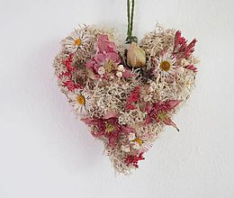 Dekorácie - Mini kvetinové srdce ''Lucy'' - 16565900_