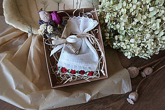 Dekorácie - Voňavá darčeková krabička  - ružička (krabička 1) - 16564943_