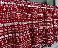 Úžitkový textil - Vitrážková záclonka,,čičmany na červenej" - 16568649_