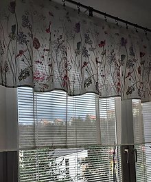 Úžitkový textil - Závesy s kvetinovou bordúrou (Kombinovaná záclonka s voálom 230×90cm) - 16568524_