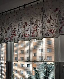 Úžitkový textil - Závesy s kvetinovou bordúrou (Kombinovaná záclonka s voálom 200×90cm) - 16568536_