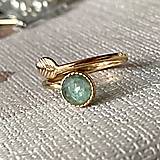 Prstene - Simple Leaf Green Kyanite Ag925 Gold Plated Ring / Strieborný pozlátený prsteň so zeleným kyanitom - 16568289_