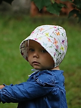 Detské čiapky - Letný detský čepček motýliky - 16567227_