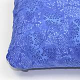 Úžitkový textil - Modrofialové rastliny na melíre - obliečka na cestovný vankúš - 16566962_