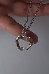 Náhrdelníky - Strieborný náhrdelník lamellae - 16567235_