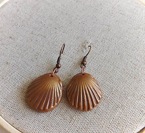 Náušnice - náušničky mušličky - 16569771_