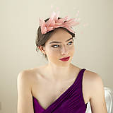 Ozdoby do vlasov - Pierková čelenka v ružovej farbe, na svadbu, pre družičky - 16568888_
