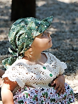 Detské čiapky - Letný detský šilt na zelenej lúke - prémiová bavlna - 16572896_