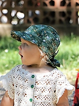 Detské čiapky - Letný detský šilt na zelenej lúke - prémiová bavlna - 16572905_