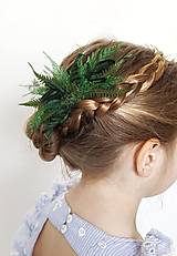 Ozdoby do vlasov - Kvetinový hrebienok "v papradinách" - 16574946_