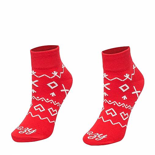Ponožky CrazyStep Čičmany krátke červené