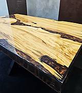 Nábytok - Hnedý konferenčný stolík z olivového dreva - 16576645_