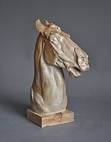 Sochy - Dynamická busta koňa - 16577555_