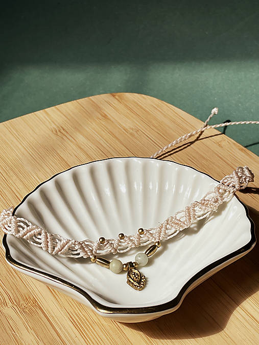 Náhrdelníky - SAND AMAZON micro macramé choker - 16578223_