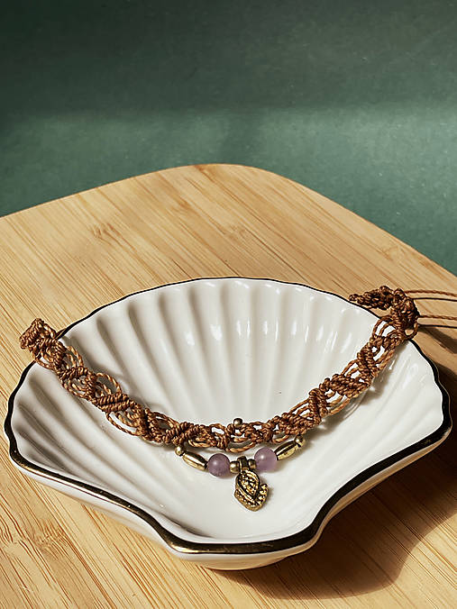 Náhrdelníky - CINNAMON AMETHYST micro macramé choker - 16578224_