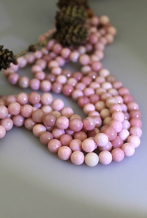 Minerály - opál ružový 8mm korálky  - 16582102_