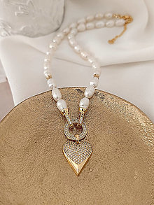 Náhrdelníky - Perlový náhrdelník "Love Heart" - 16581834_