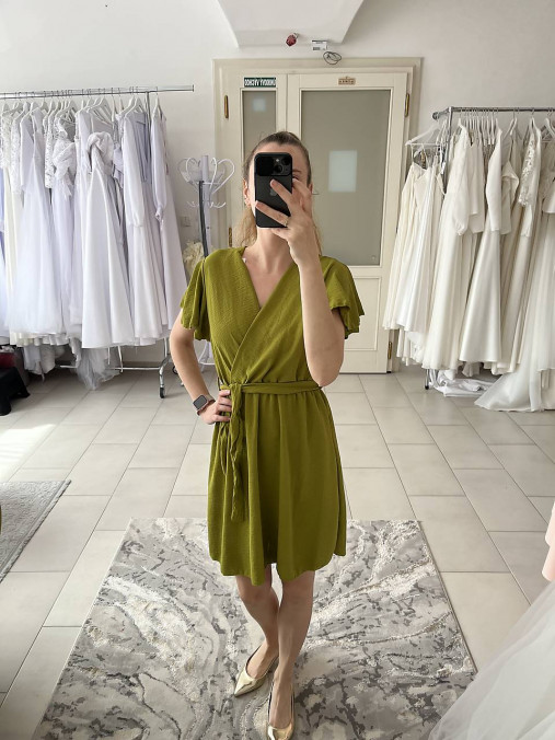 Olivové letné šaty