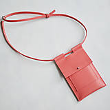 Kabelky - Kožená mini kabelka na mobil Ivy (coral pink) - 16587797_
