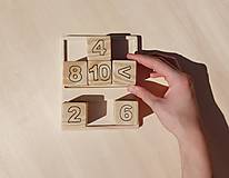 Hračky - Matematika v kocke- drevené matematické tabuľky (Tabuľka malá) - 16591324_