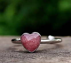 Prstene - Prsteň Heart (CHO) Rodonit - 16596556_