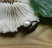 Prstene - Měděný prsten s říční perlou - 16596422_