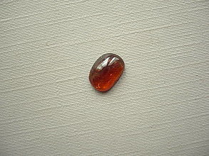 Minerály - Kabošon - granát hessonit 9 mm, č.43Cf - 16596900_