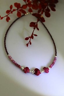 Náhrdelníky - rubín a granát náhrdelník v striebre - 16598306_