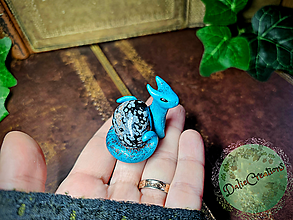 Sochy - Modrý mini Dráčik s vločkovým obsidiánom - 16597629_