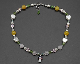 Náhrdelníky - Korálkový náhrdelník - 16597755_