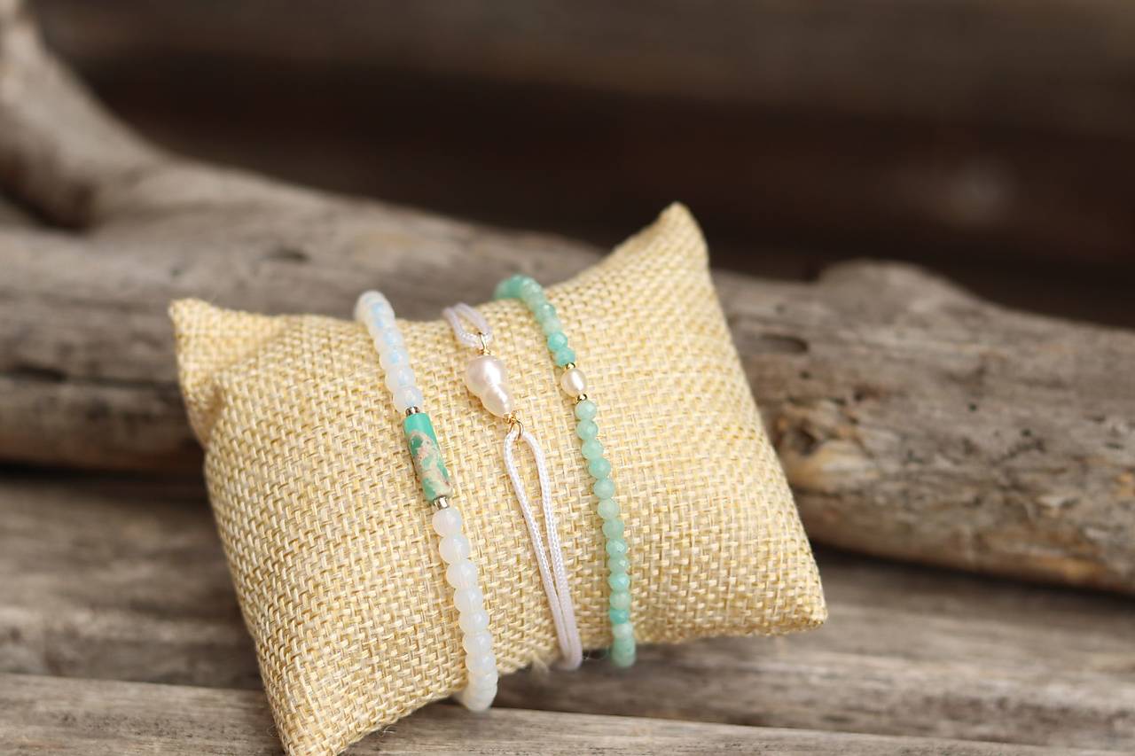 TRIO náramky z minerálov 